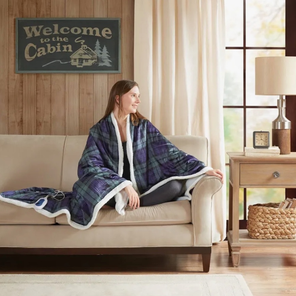 Woolrich Purple and Blue Plaid Wearable heater Blanket